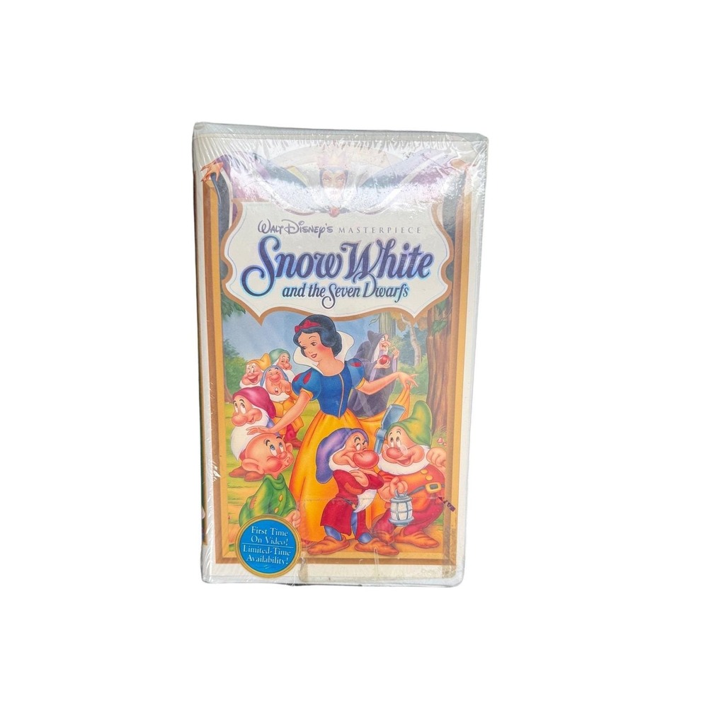 Disney Snow White Seven Dwarfs‎ VHS Sealed Masterpiece Collection Clamshell